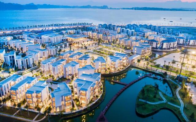 Oakwood Ha Long