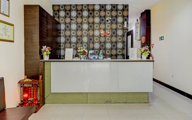 Hotel Five Star 2 by OYO Rooms