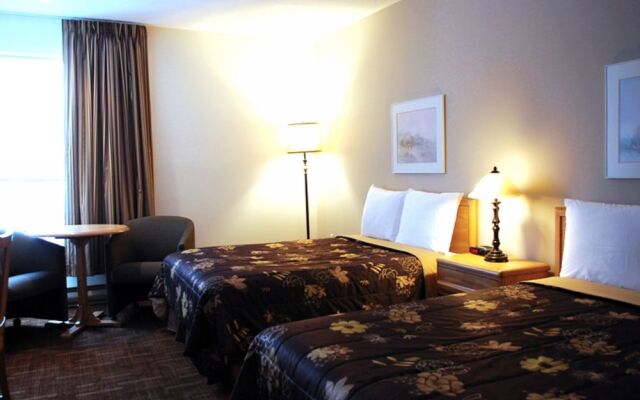 Auberge Du Grand Lac