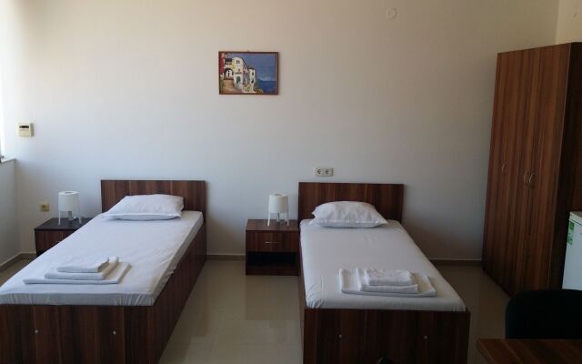 Hostel Coral City