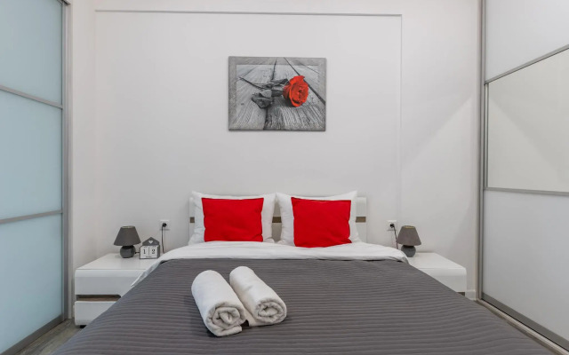 Апартаменты на улице Кирилла Туровского 8