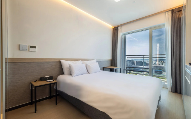 Skytop Hotel Incheon Airport