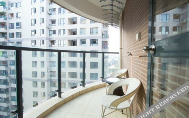 Sanya Duoleju Family Seaview Apartment