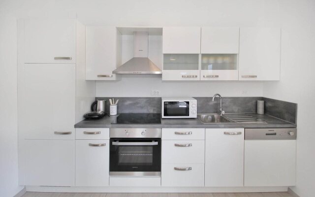 Bacan Family Apartments