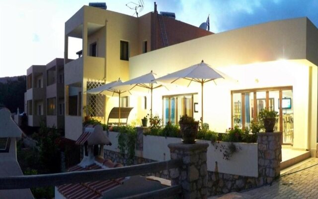 Miraluna Hotel