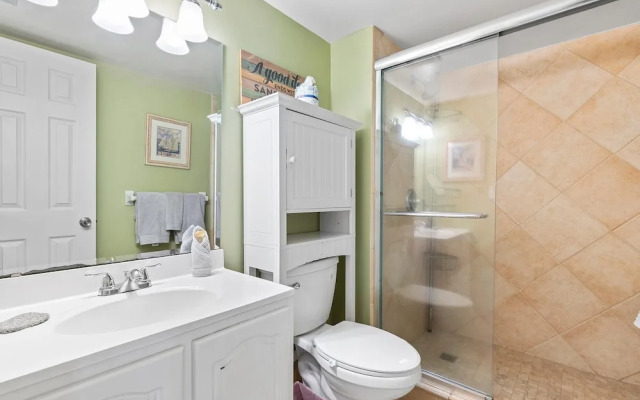 Sea Coast Gardens III 203