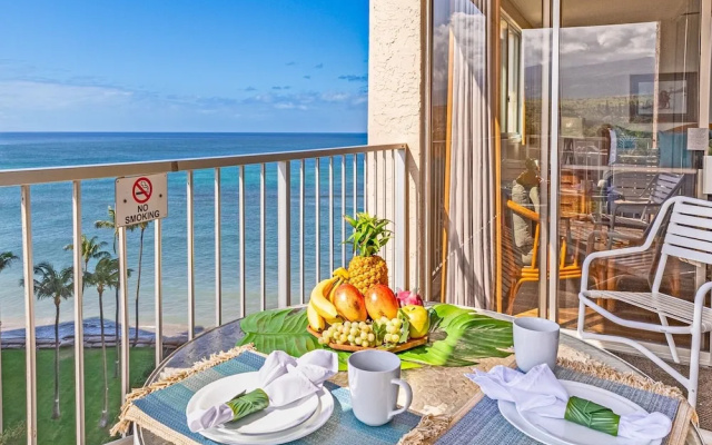 Royal Kahana Oceanview 2bd/2ba 2 Bedroom Condo by Redawning