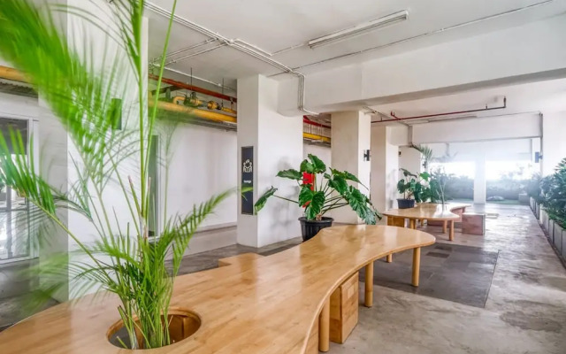 RedLiving Apartemen Grand Kamala Lagoon - Kita Pro Tower Barclay North