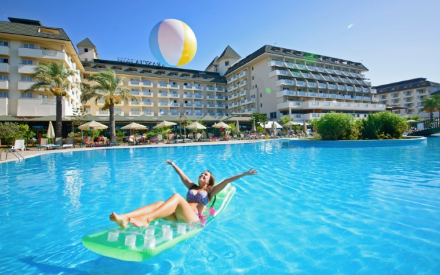 MC Arancia Resort Hotel