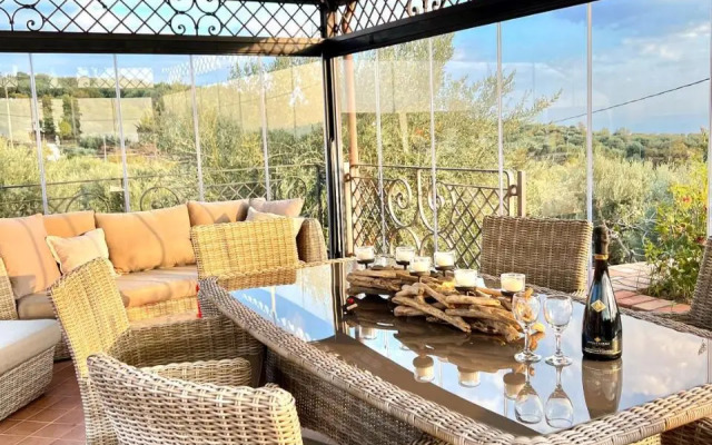 Terre Villa Katia