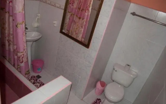 Pedro Zerquera Street Rooms