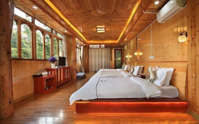 Jingzheng Holiday Hotel