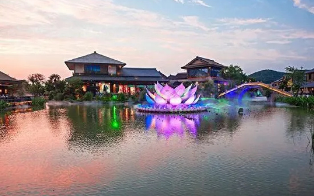 Wuxi Leisure Primary Color Inn – Pool – Wuxi