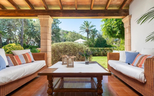 Villa Can Toni in Port de Pollen a