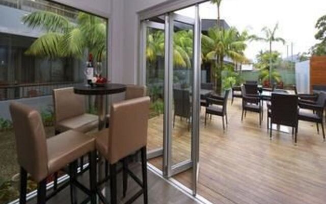 Peninsula Nelson Bay Motel and Serviced Apartments