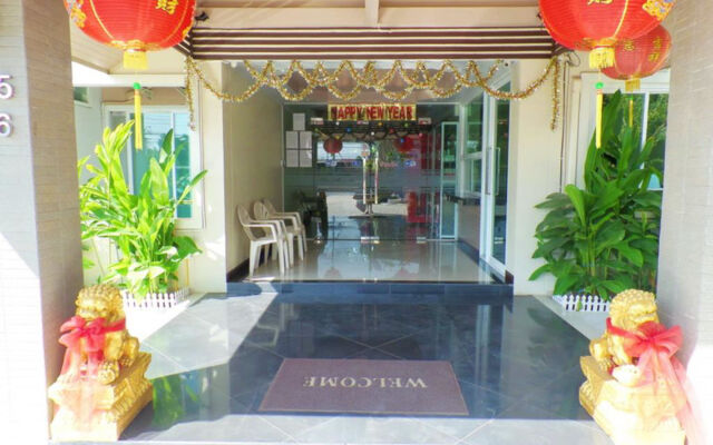 The Aree Grand Apartment