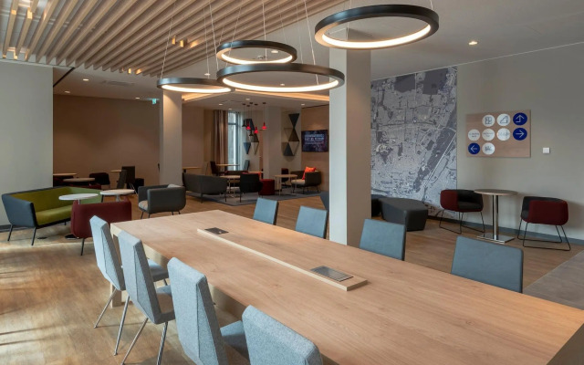 Holiday Inn Express Munich North by IHG