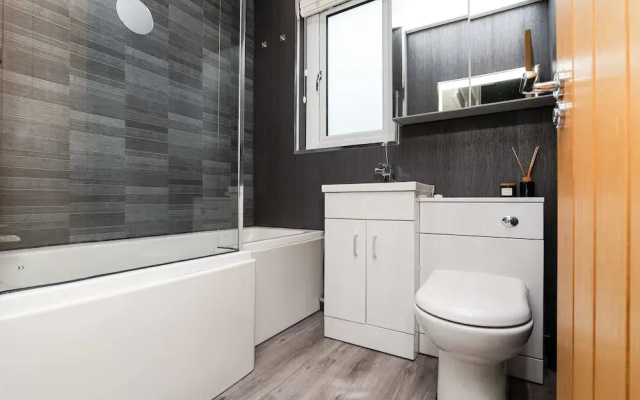 3 Bedroom House-free Parking