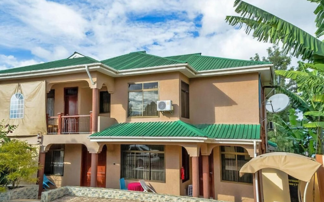 Pg'S Home Arusha