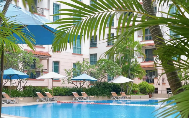 Diamond Westlake Suites