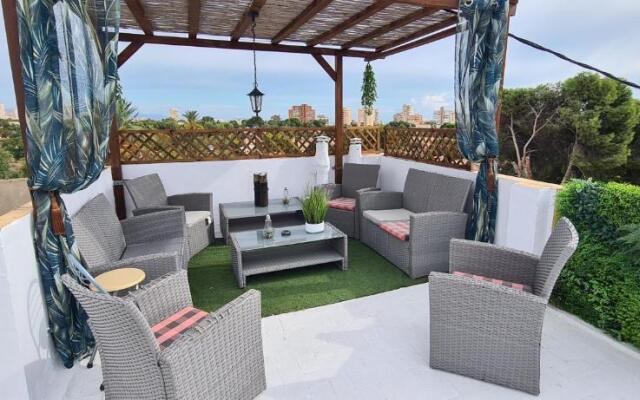 Lovely Beach House with Terrace San Juan Alicante