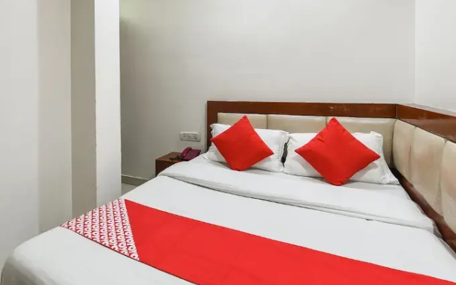 Hotel Ashirwad near New Delhi Railway Station, Paharganj