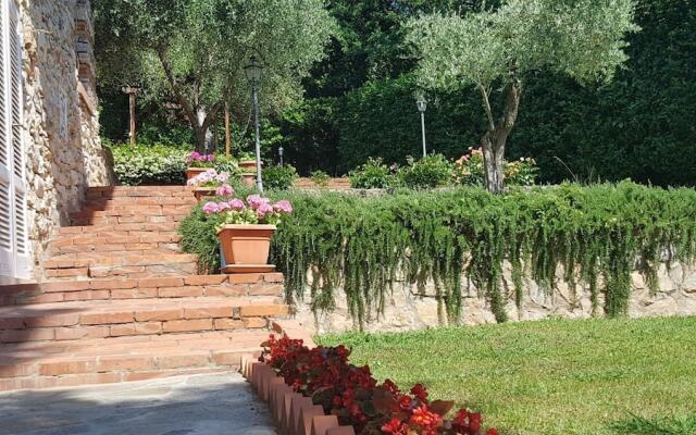 Maison Brinati Bed and Breakfast