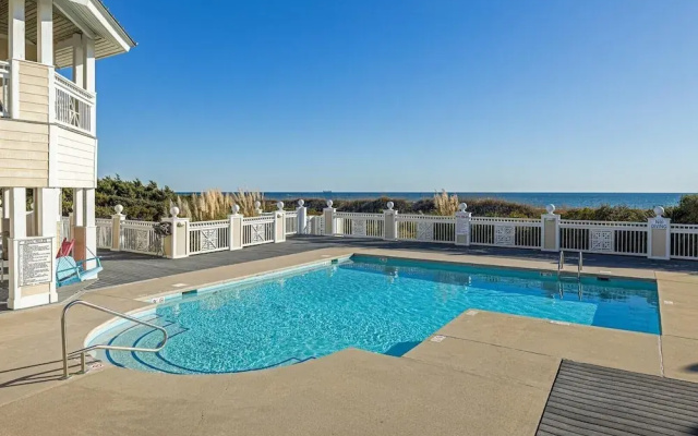 Dolphin Dreams 5 Bedroom Home by RedAwning