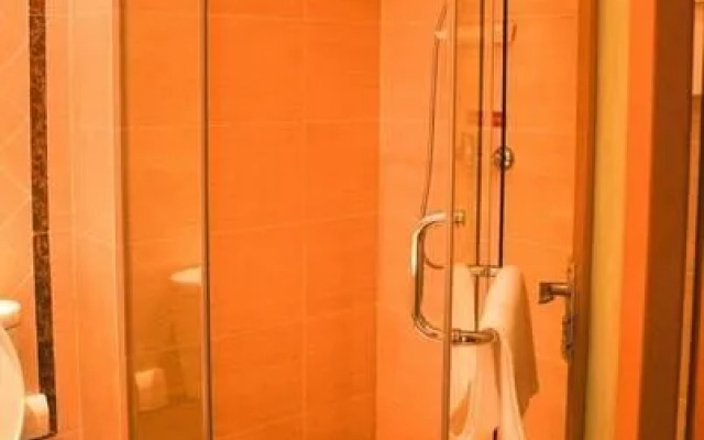 Yisuli Hotel (Dalian Hi-tech Wanda Plaza)