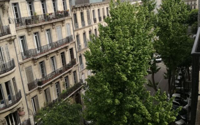 Grand appartement haussmannien