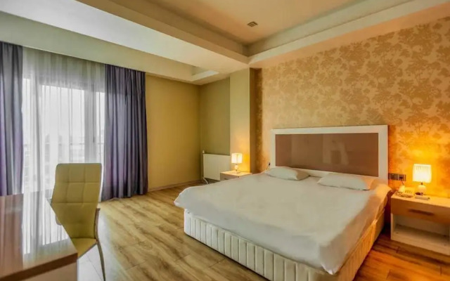 Apartment hotel Diplomat Suites