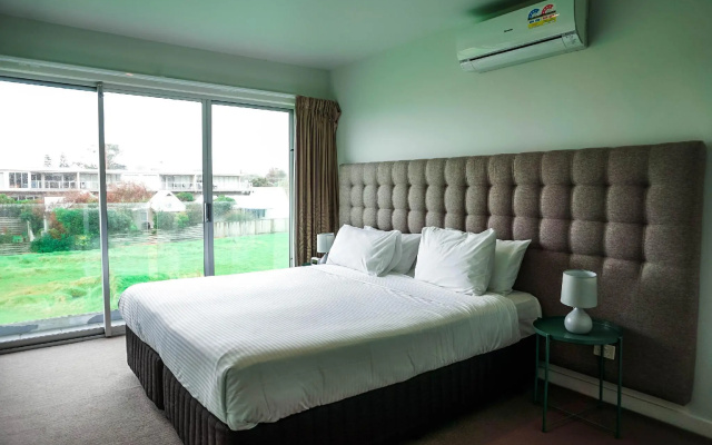 The Apollo Apartment – Guest Rooms – Apollo Bay