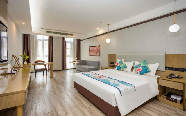 GYA Taizhou Jingjiang City South Century Plaza Hotel