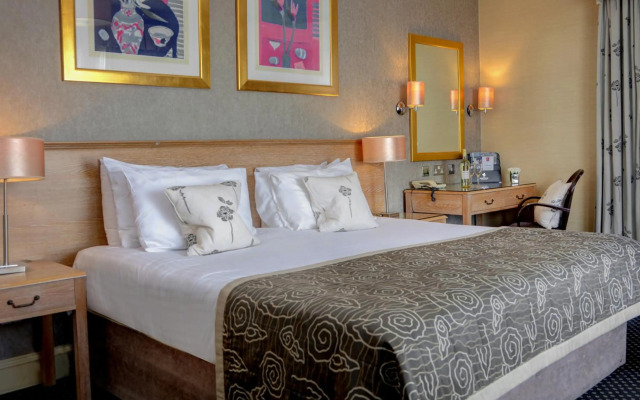 The Norfolk Royale Hotel