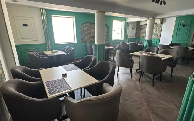 Panorama Ramsis Hotel & Cafe