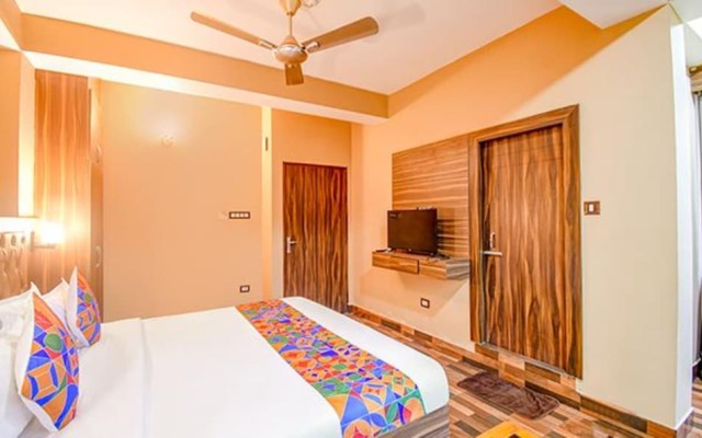 Rikhila's Regency by Fabhotel