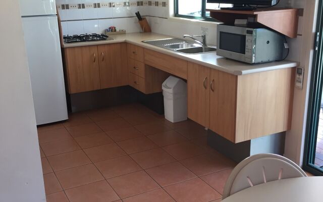 NRMA Bowen Beachfront Holiday Park