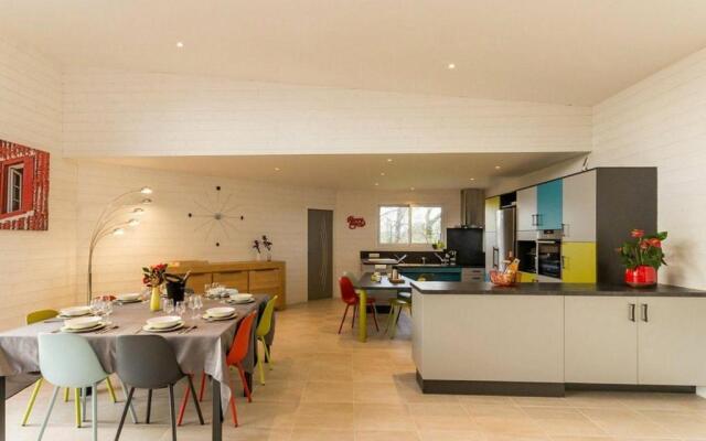 Gîte Port-Saint-Père, 5 pièces, 11 personnes - FR-1-306-1051