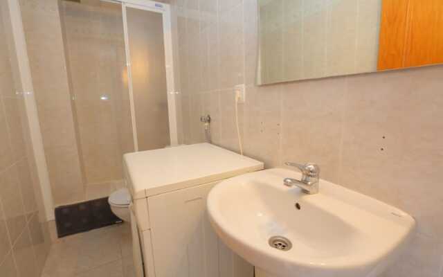 Apartamento Moderno Para 7 Personas en Cambrils
