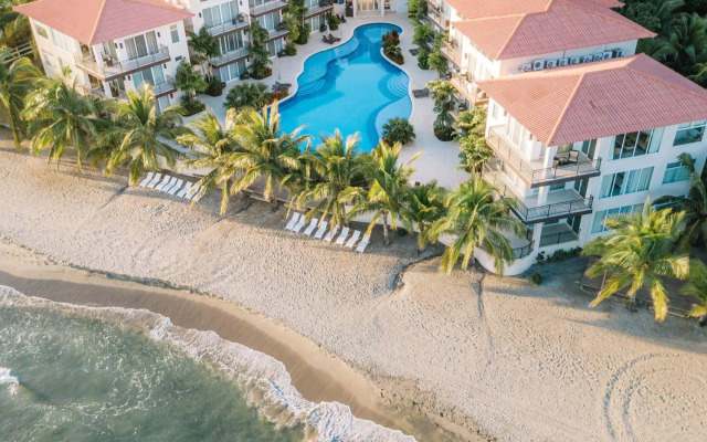 Playa Escondida Beach Club