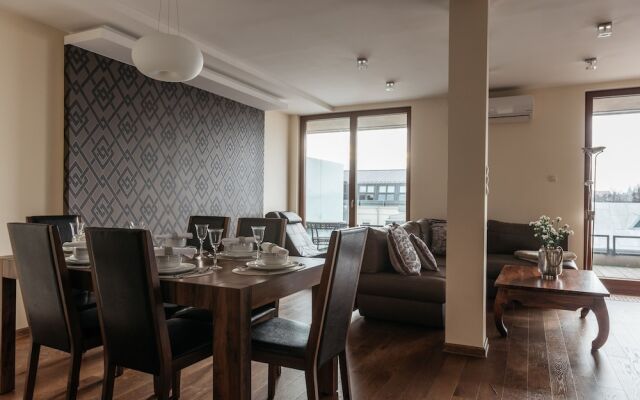 Penthouse Panorama by Loft Affair