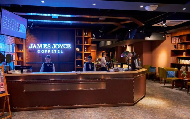 zhe fei hotel(Chengdu Wuhou Overpass Subway station)