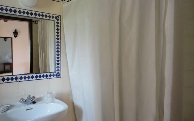 Monte Carvalhal da Rocha - Campground