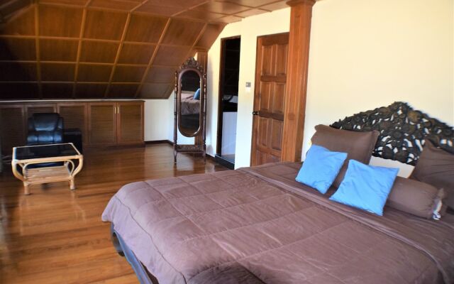 Luxury 4 Bed Pool Villa