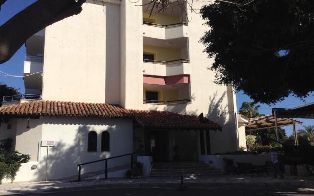 Paphos Gardens Holiday Resort - Hotel And Apartments