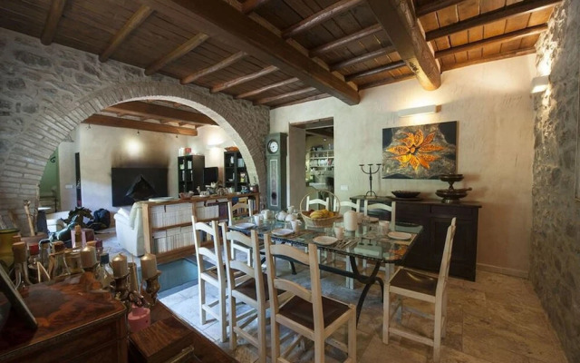 Mulino Cintoia Chianti Toscana Pool, Sauna and Jacuzzi Experience