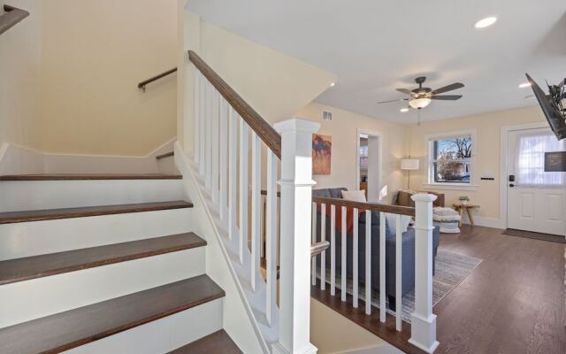 Cozy Home in Downtown Loveland W/ Free Bikes!