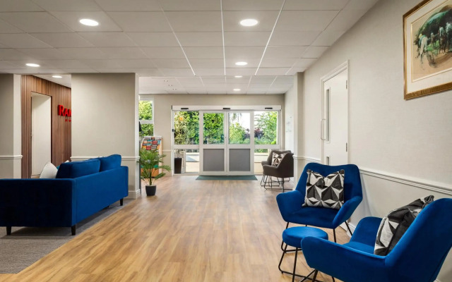 Ramada by Wyndham Cheltenham
