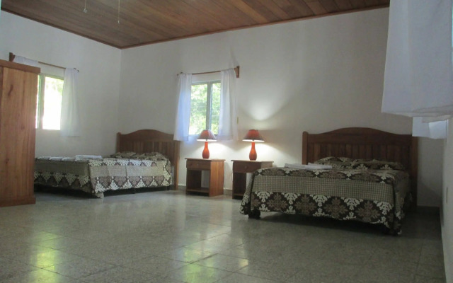 Maya Zacpetén Jungle Lodge