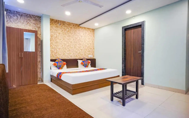 Fabhotel Uday Vilas